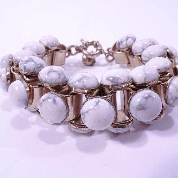 Lee Angel Neiman Marcus Women's Howlite Stone Box Link  Bracelet NWT 220 - Picture 3 of 7